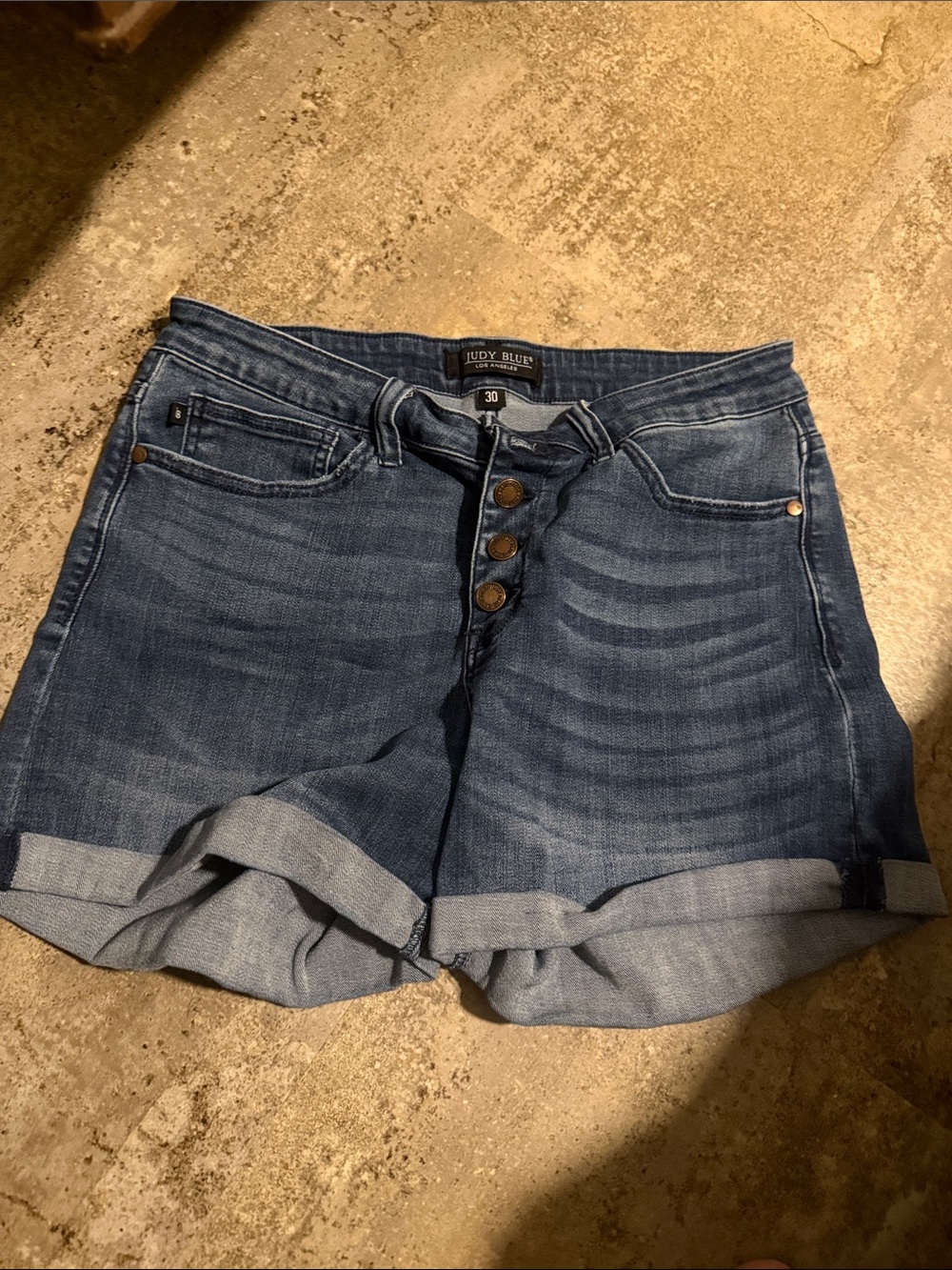 Judy Blue Rolled Hem Mid-Rise Blue Denim Shorts